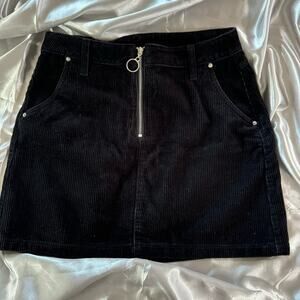 Y2K Black Corduroy Mini Zipper Skirt Size 9 Arizona Jean Co.
